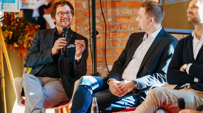 Jetzt für unsere Workshops und Speeddatings anmelden