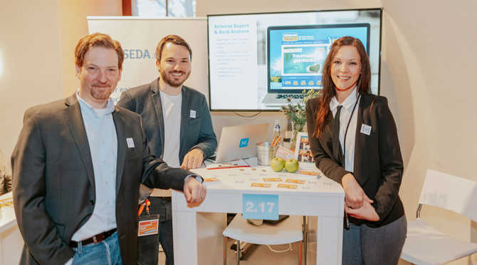 Durch hierbleiben. zum neuen Job